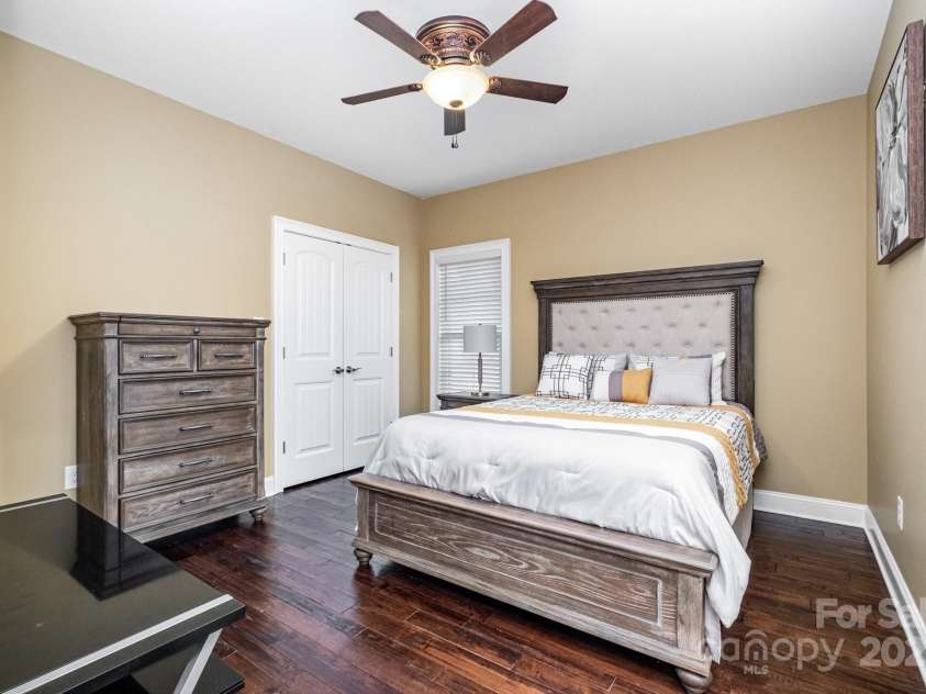 139 Trillium Drive, Statesville, NC 28625.  MLS# CAR4321888, YatesRealty ID 1939. 