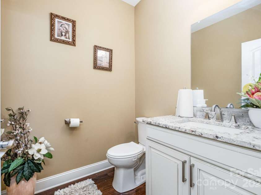 139 Trillium Drive, Statesville, NC 28625.  MLS# CAR4321888, YatesRealty ID 1939. 