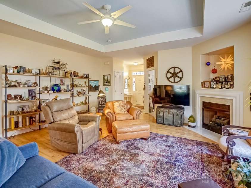 2316 Winding River Drive, Charlotte, NC 28214.  MLS# CAR4233275, YatesRealty ID 1939. 