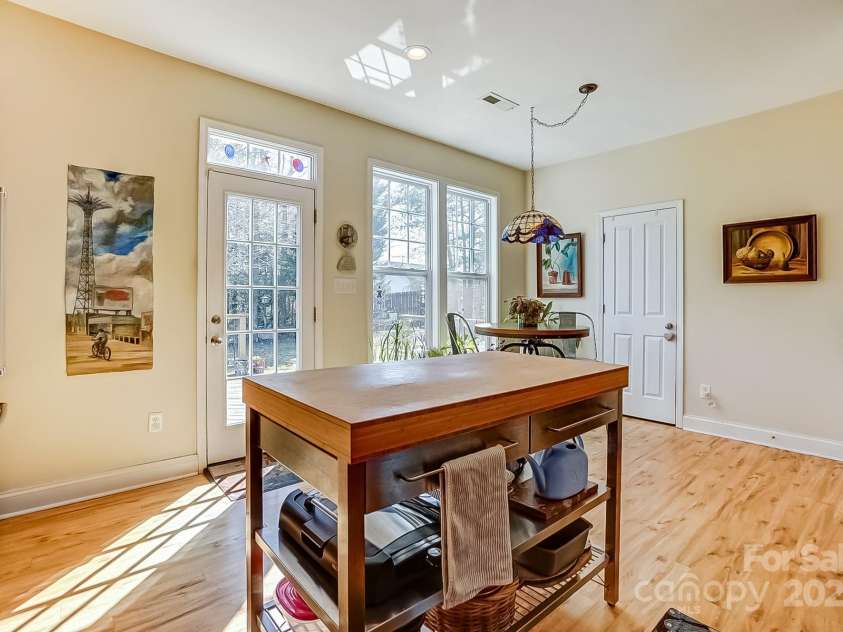 2316 Winding River Drive, Charlotte, NC 28214.  MLS# CAR4233275, YatesRealty ID 1939. 