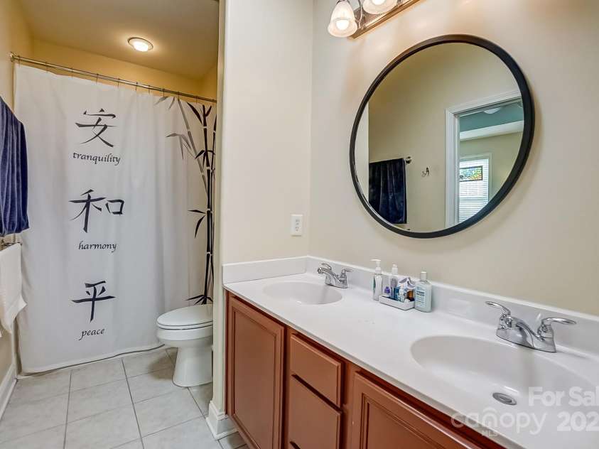 2316 Winding River Drive, Charlotte, NC 28214.  MLS# CAR4233275, YatesRealty ID 1939. 