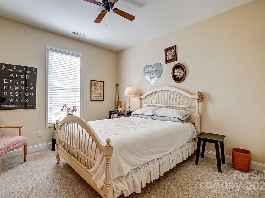 2316 Winding River Drive, Charlotte, NC 28214.  MLS# CAR4233275, YatesRealty ID 1939. 