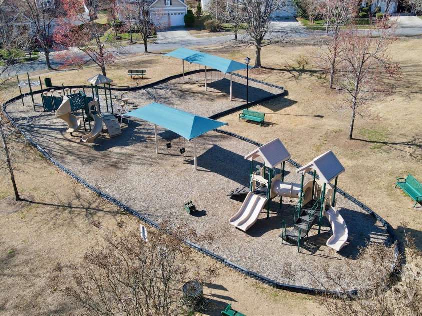 2316 Winding River Drive, Charlotte, NC 28214.  MLS# CAR4233275, YatesRealty ID 1939. 