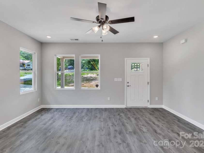 1102 Grady Street, Salisbury, NC 28144.  MLS# CAR4265940, YatesRealty ID 19390. 