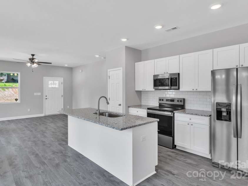 1102 Grady Street, Salisbury, NC 28144.  MLS# CAR4265940, YatesRealty ID 19390. 