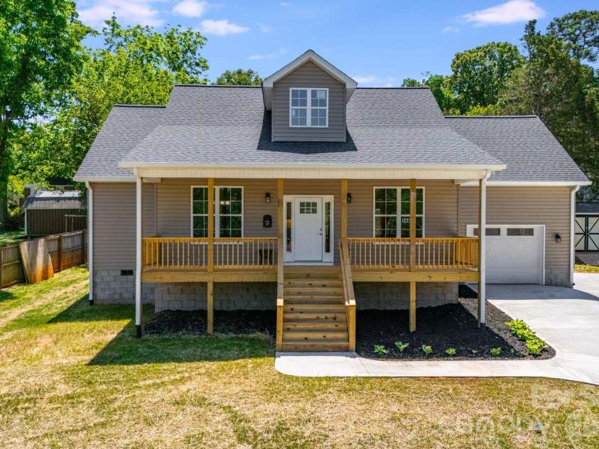 144 Georgia Avenue, Forest City, NC 28043.  MLS# CAR4377047, YatesRealty ID 19391. 