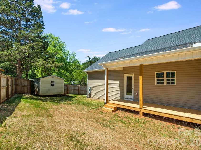 144 Georgia Avenue, Forest City, NC 28043.  MLS# CAR4377047, YatesRealty ID 19391. 