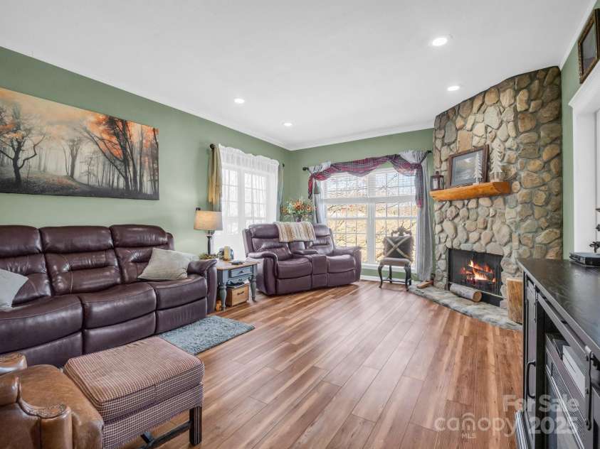 158 Stonecrest Court, Lake Lure, NC 28746.  MLS# CAR4230404, YatesRealty ID 19391. Living room