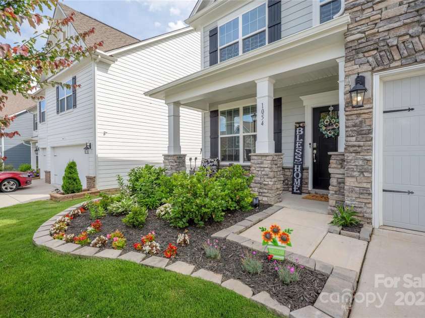 1054 Thoroughbred Drive, Iron Station, NC 28080.  MLS# CAR4268403, YatesRealty ID 19394. 