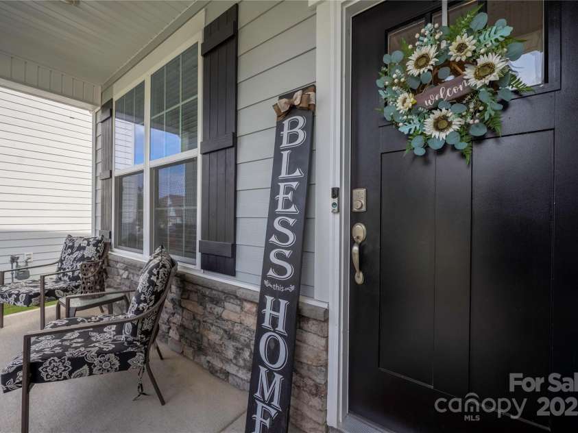 1054 Thoroughbred Drive, Iron Station, NC 28080.  MLS# CAR4268403, YatesRealty ID 19394. 