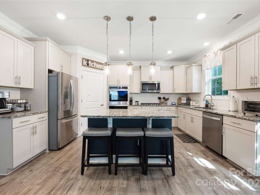 1054 Thoroughbred Drive, Iron Station, NC 28080.  MLS# CAR4268403, YatesRealty ID 19394. 