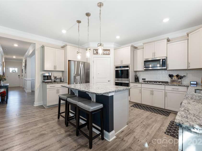 1054 Thoroughbred Drive, Iron Station, NC 28080.  MLS# CAR4268403, YatesRealty ID 19394. 