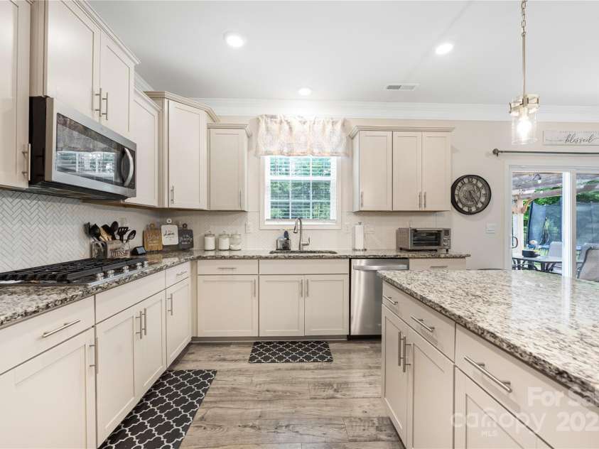 1054 Thoroughbred Drive, Iron Station, NC 28080.  MLS# CAR4268403, YatesRealty ID 19394. 