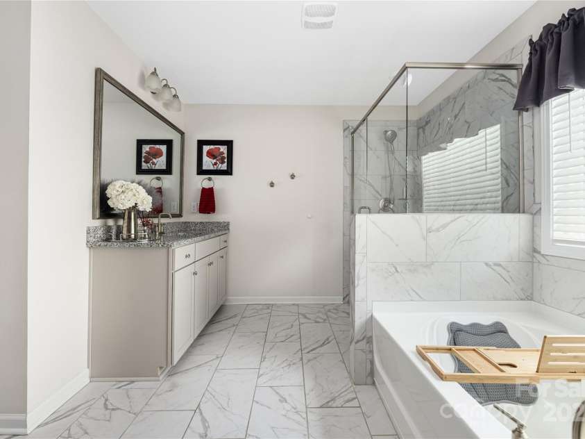 1054 Thoroughbred Drive, Iron Station, NC 28080.  MLS# CAR4268403, YatesRealty ID 19394. 