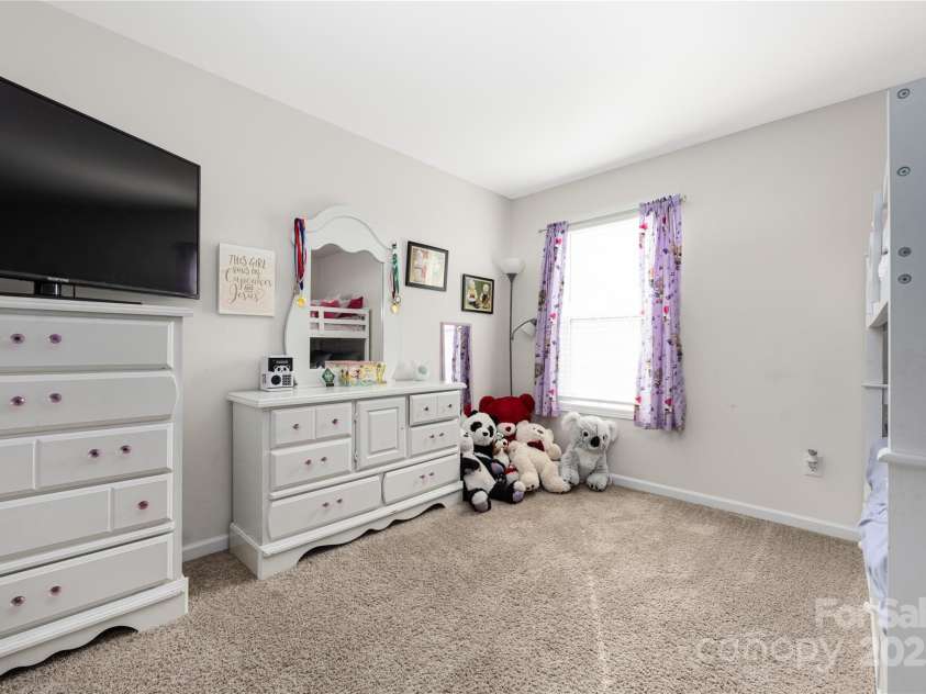 1054 Thoroughbred Drive, Iron Station, NC 28080.  MLS# CAR4268403, YatesRealty ID 19394. 