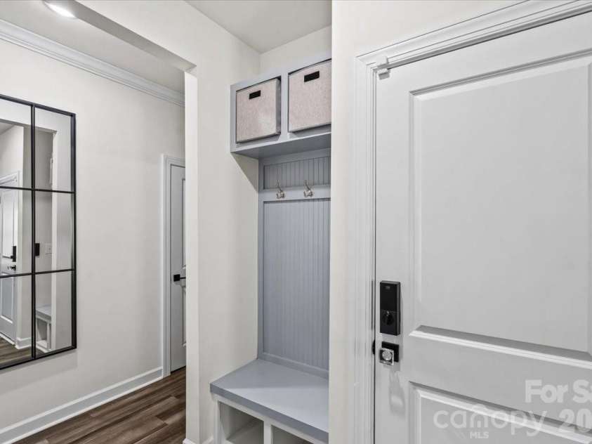 9287 Dunwich Drive, Gastonia, NC 28056.  MLS# CAR4376792, YatesRealty ID 19394. 