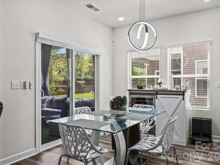 9287 Dunwich Drive, Gastonia, NC 28056.  MLS# CAR4376792, YatesRealty ID 19394. 