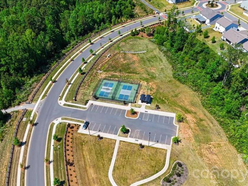 9287 Dunwich Drive, Gastonia, NC 28056.  MLS# CAR4376792, YatesRealty ID 19394. 