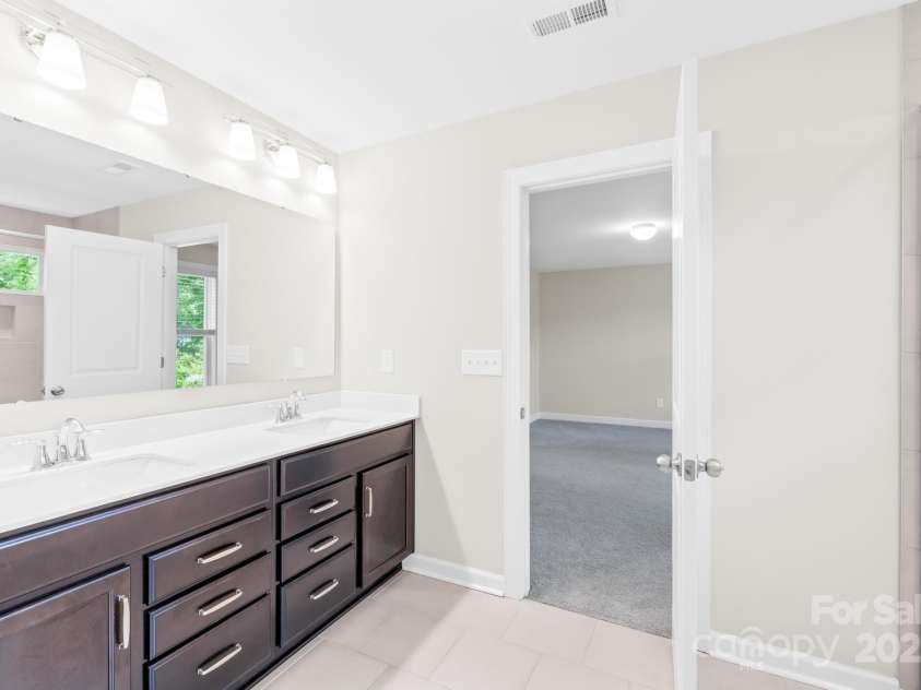 106 Kirsche Court, Mooresville, NC 28115.  MLS# CAR4253398, YatesRealty ID 19396. 
