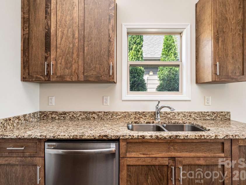 1381 River Club Ridge, Lenoir, NC 28645.  MLS# CAR4376779, YatesRealty ID 19396. 