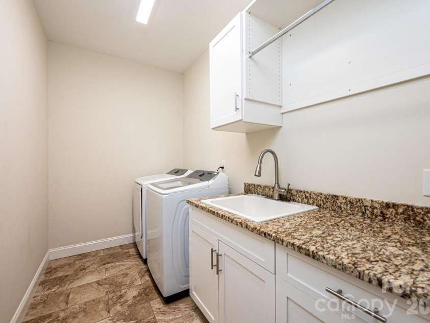 1381 River Club Ridge, Lenoir, NC 28645.  MLS# CAR4376779, YatesRealty ID 19396. 