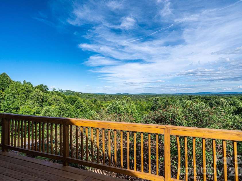 1381 River Club Ridge, Lenoir, NC 28645.  MLS# CAR4376779, YatesRealty ID 19396. 