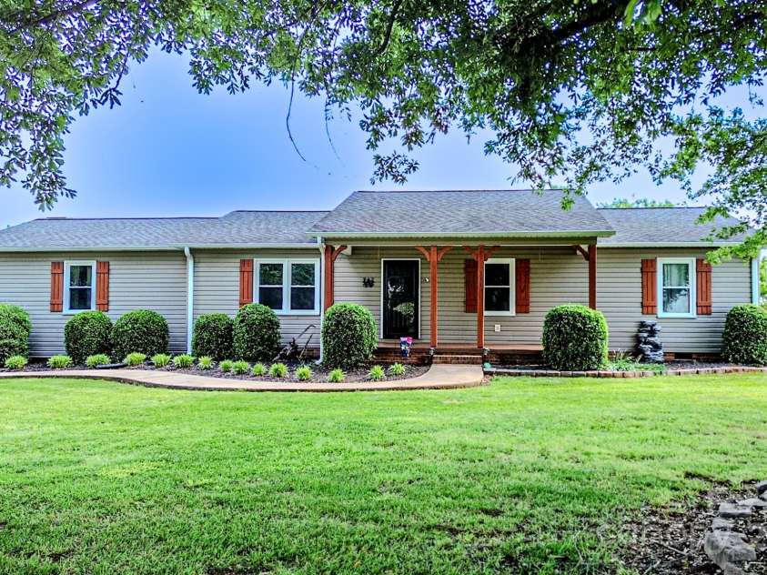 311 Lambs Grill Road, Rutherfordton, NC 28139.  MLS# CAR4233301, YatesRealty ID 19399. 