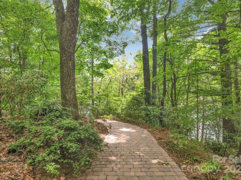 1957 Cold Mountain Road, Lake Toxaway, NC 28747.  MLS# CAR4259029, YatesRealty ID 194. 