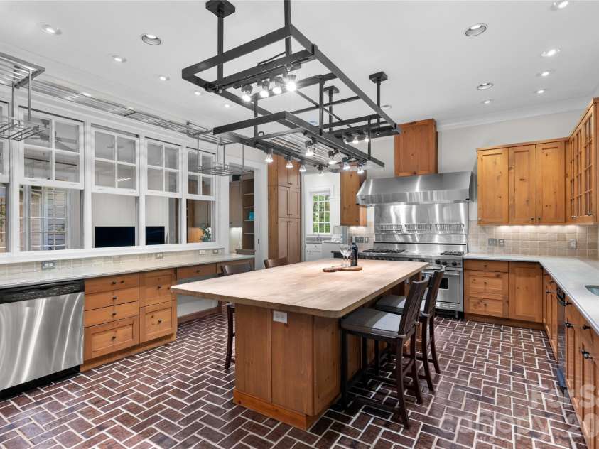 1957 Cold Mountain Road, Lake Toxaway, NC 28747.  MLS# CAR4377790, YatesRealty ID 194. 