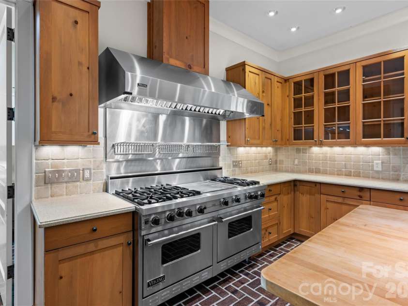 1957 Cold Mountain Road, Lake Toxaway, NC 28747.  MLS# CAR4377790, YatesRealty ID 194. 
