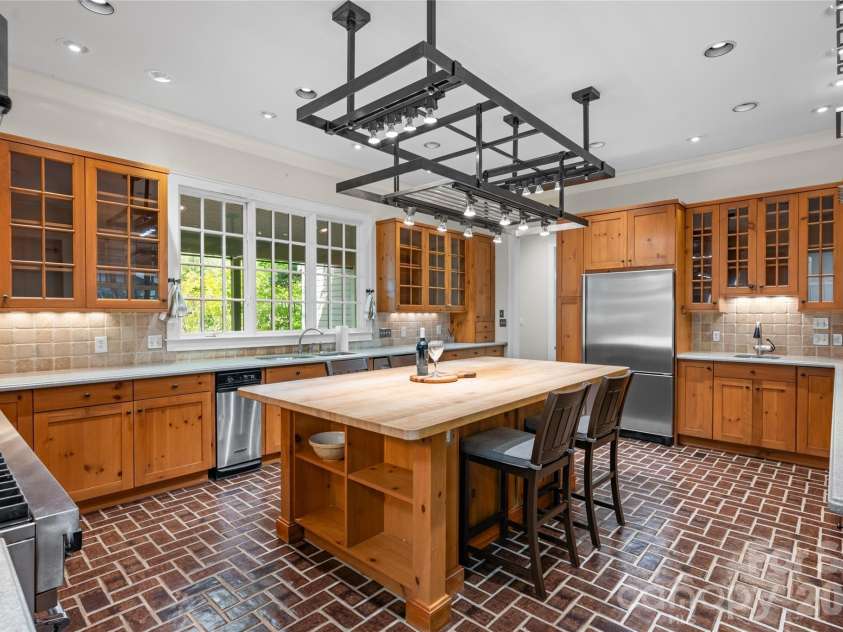 1957 Cold Mountain Road, Lake Toxaway, NC 28747.  MLS# CAR4377790, YatesRealty ID 194. 