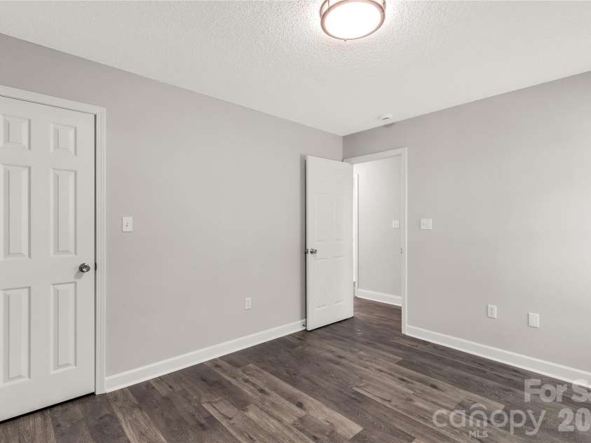 1675 Old Lynwood Circle, Lancaster, SC 29720.  MLS# CAR4270159, YatesRealty ID 1940. 