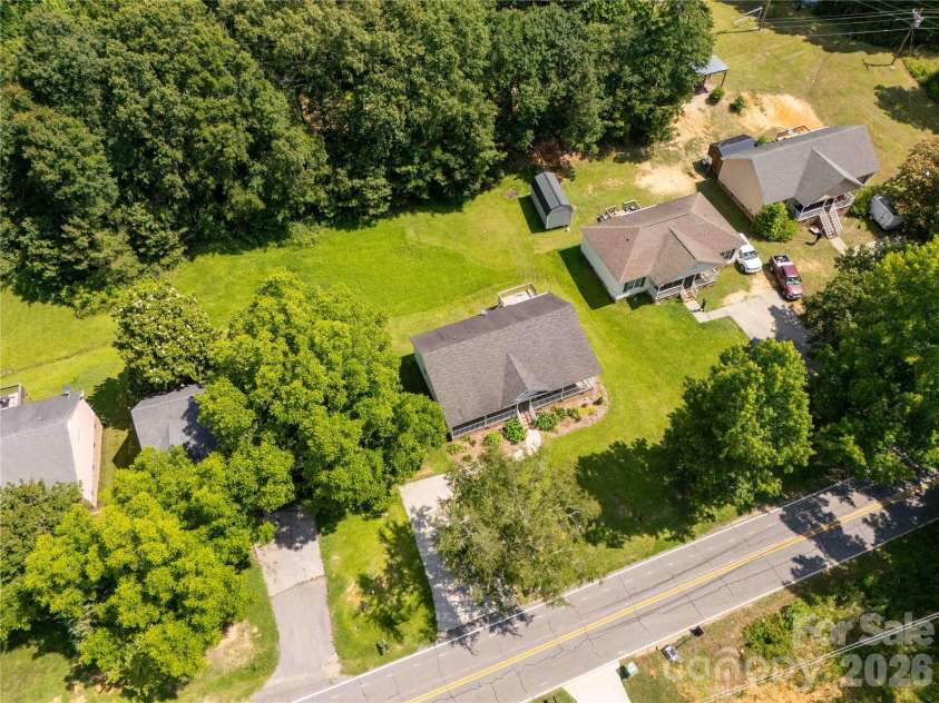1675 Old Lynwood Circle, Lancaster, SC 29720.  MLS# CAR4270159, YatesRealty ID 1940. 