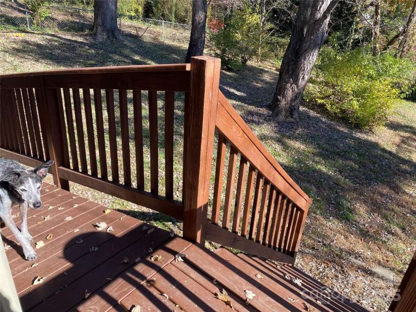 24 Ridge Avenue, Asheville, NC 28803.  MLS# CAR4321438, YatesRealty ID 1940. 