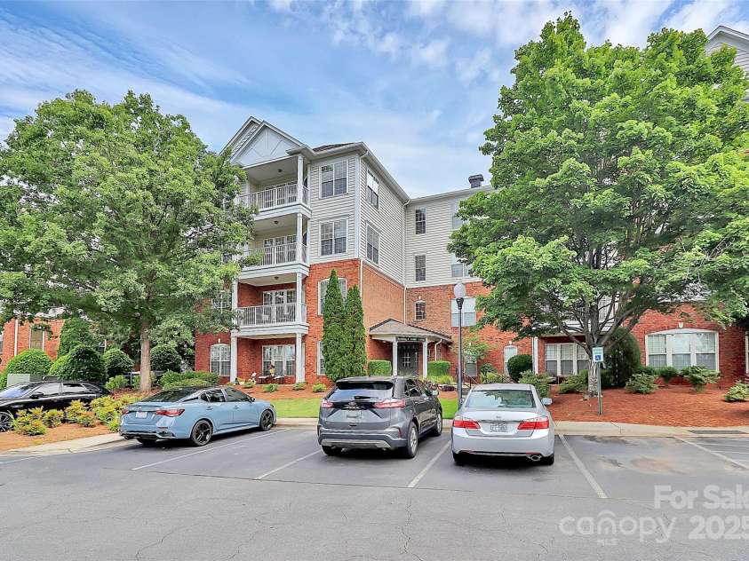 14451 San Paolo Lane, Charlotte, NC 28277.  MLS# CAR4270564, YatesRealty ID 19401. 