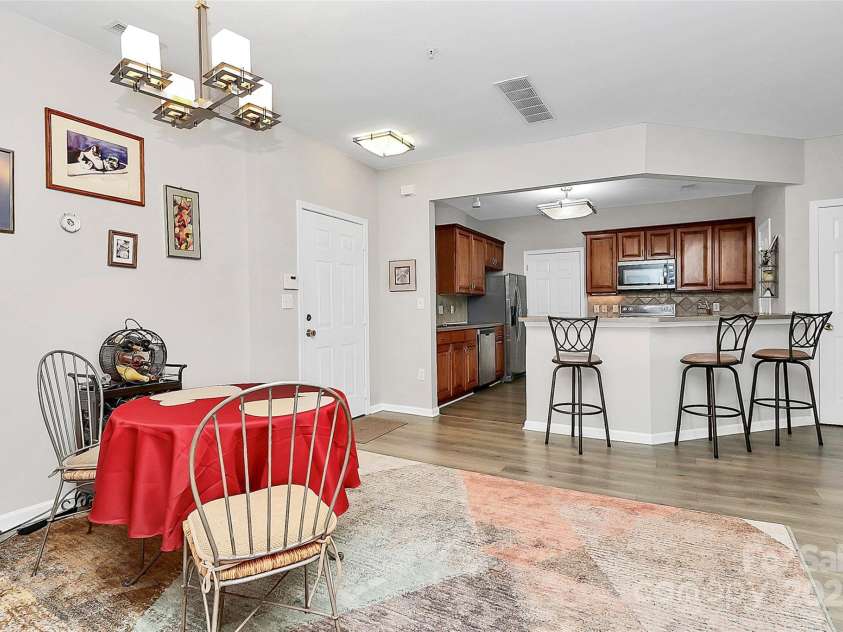 14451 San Paolo Lane, Charlotte, NC 28277.  MLS# CAR4270564, YatesRealty ID 19401. Dinning Area off Kitchen