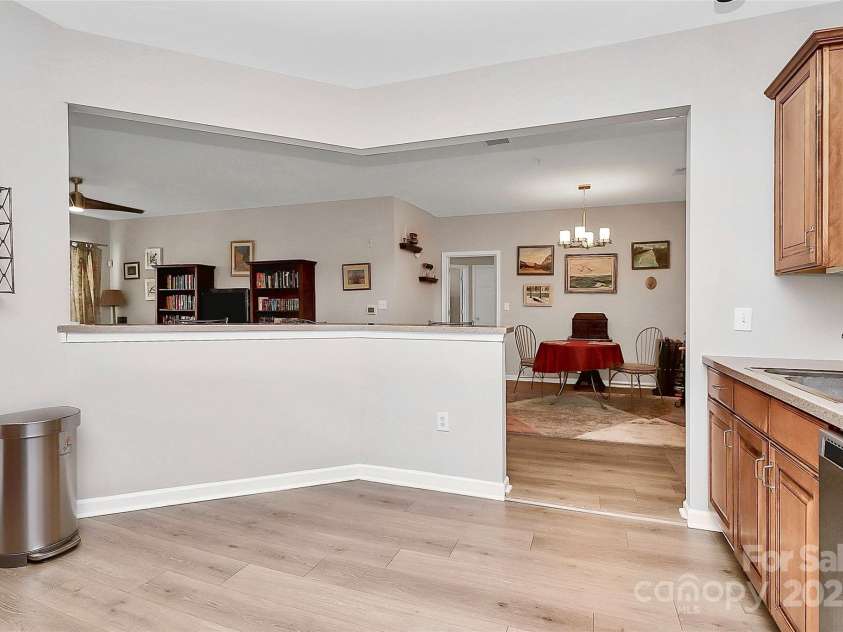 14451 San Paolo Lane, Charlotte, NC 28277.  MLS# CAR4270564, YatesRealty ID 19401. Ready to Move In!