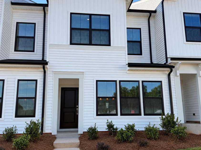6554 Harlech Street, Charlotte, NC 28269.  MLS# CAR4430146, YatesRealty ID 19401. 