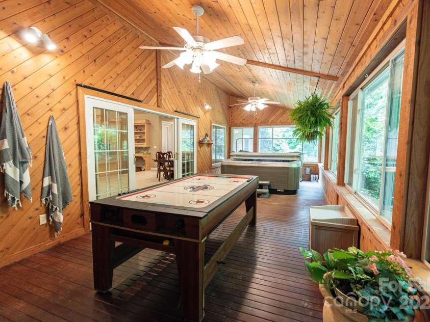 6 Grouse Terrace, Fairview, NC 28730.  MLS# CAR4269156, YatesRealty ID 19403. The perfect hangout