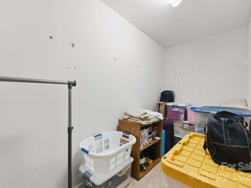 12350 Swan Wings Place, Huntersville, NC 28078.  MLS# CAR4298997, YatesRealty ID 19404. 