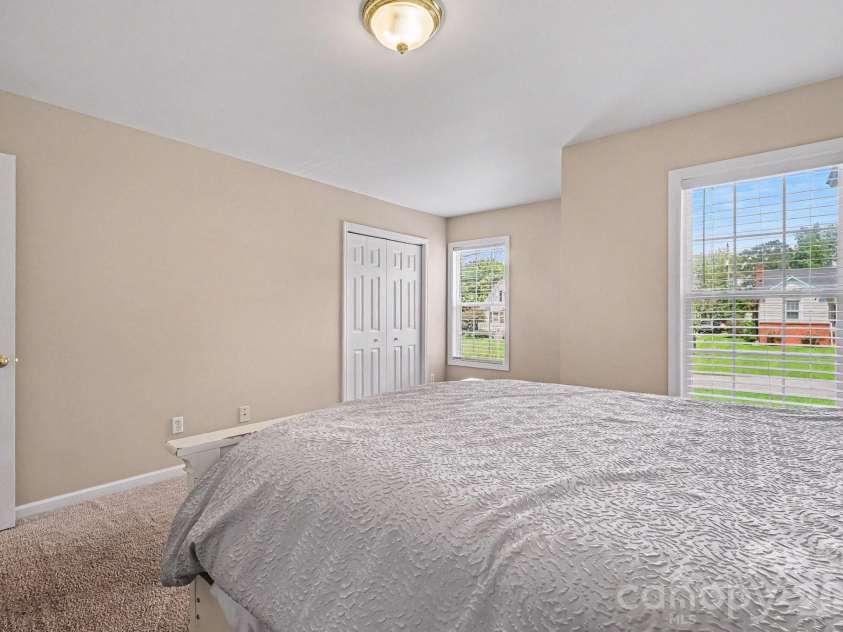 2240 15th Avenue, Hickory, NC 28601.  MLS# CAR4416073, YatesRealty ID 19404. Bedroom 1