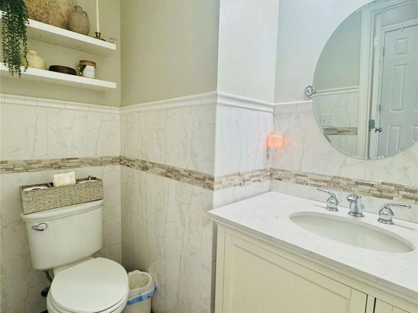 7918 Boars Head Court, Charlotte, NC 28214.  MLS# CAR4270988, YatesRealty ID 19407. 