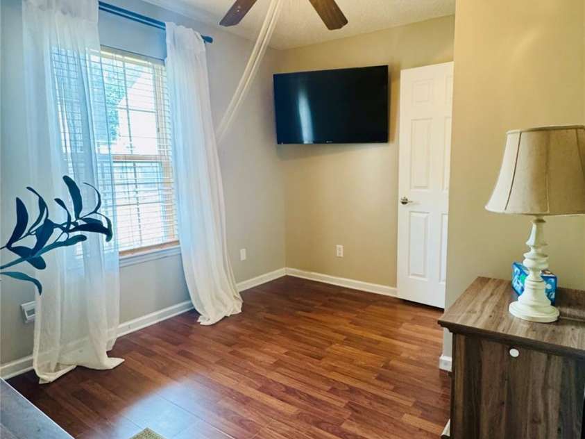7918 Boars Head Court, Charlotte, NC 28214.  MLS# CAR4270988, YatesRealty ID 19407. 