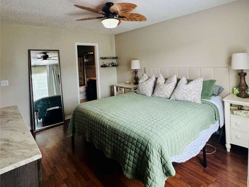 7918 Boars Head Court, Charlotte, NC 28214.  MLS# CAR4270988, YatesRealty ID 19407. 