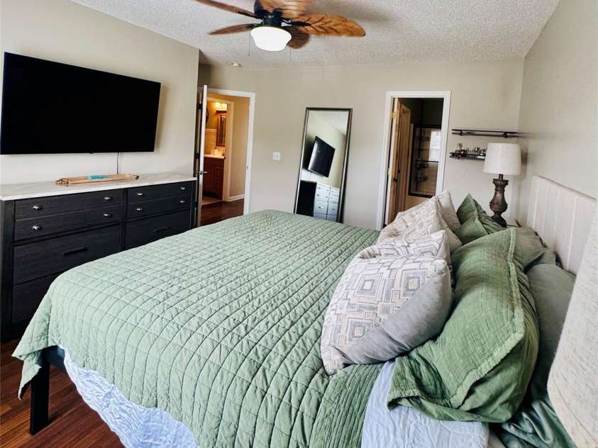 7918 Boars Head Court, Charlotte, NC 28214.  MLS# CAR4270988, YatesRealty ID 19407. 