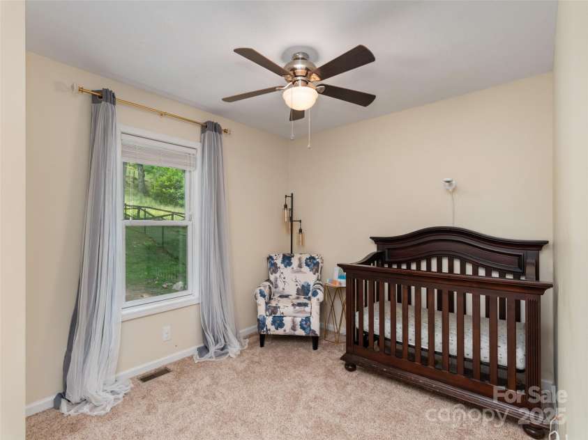 799 Coyote Hollow Road, Waynesville, NC 28785.  MLS# CAR4267416, YatesRealty ID 19408. 
