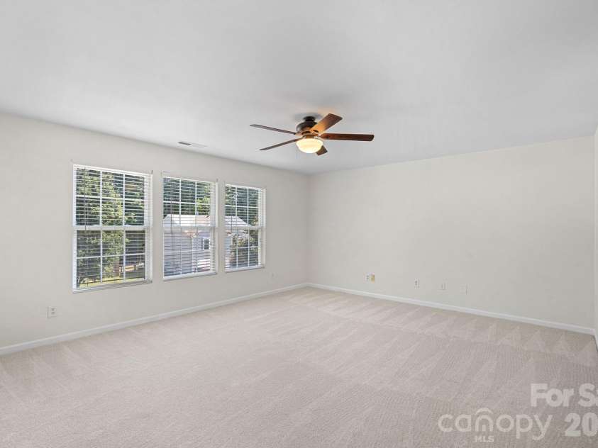 1918 Leesburg Drive, Clover, SC 29710.  MLS# CAR4376796, YatesRealty ID 19409. Upstairs loft