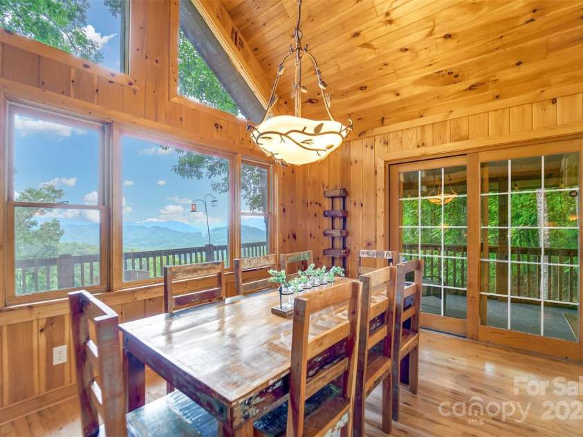 639 Deer Ridge Road, Bryson City, NC 28713.  MLS# CAR4163076, YatesRealty ID 1941. 