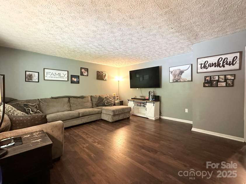 3503 Wyndham Lane, Lenoir, NC 28645.  MLS# CAR4264835, YatesRealty ID 19411. 