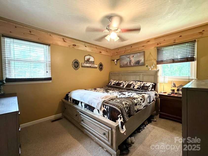 3503 Wyndham Lane, Lenoir, NC 28645.  MLS# CAR4264835, YatesRealty ID 19411. 